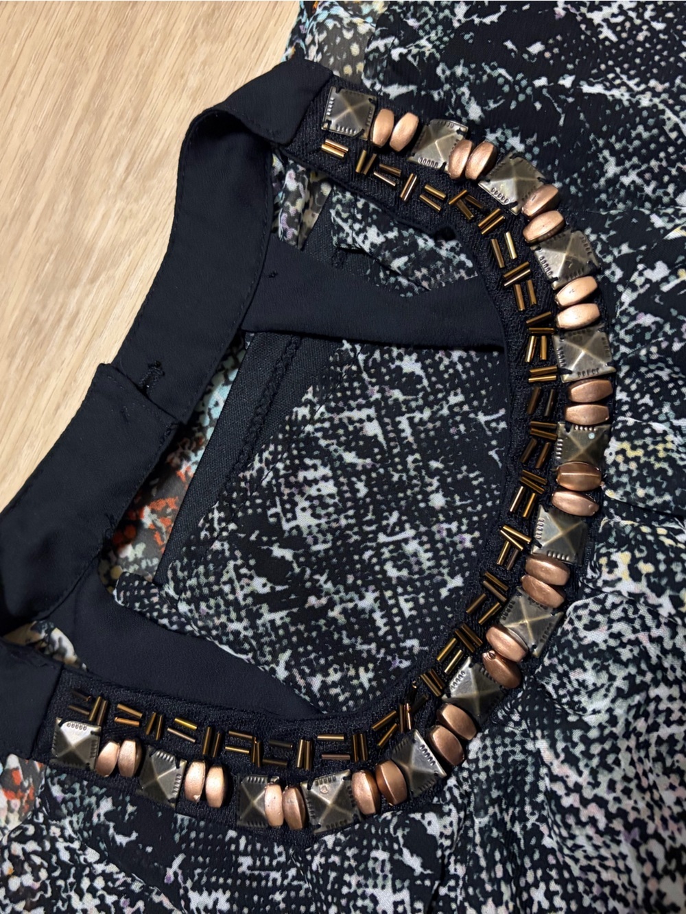 Maurices Black Snake-Print Halter Dress with Bronze Beaded Neckline Women’s Med - Picture 6 of 6